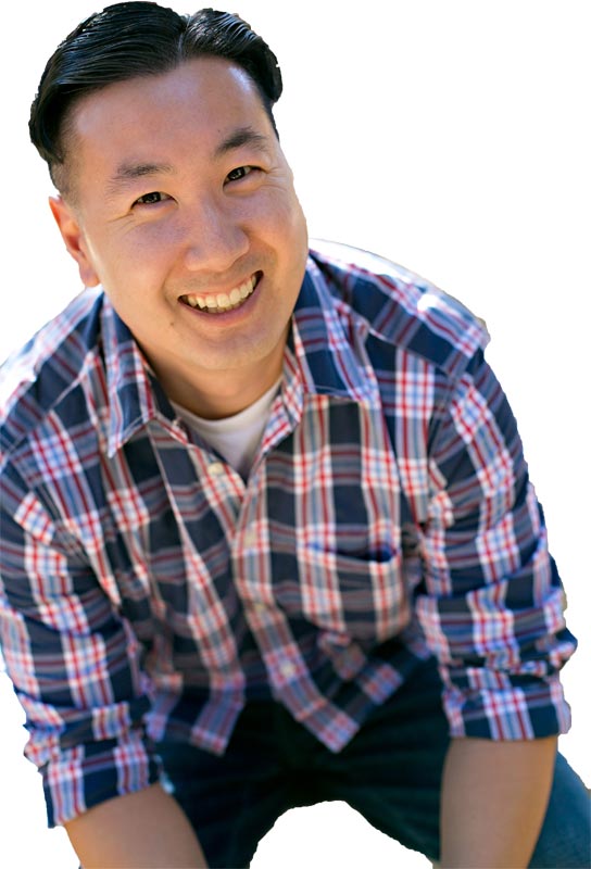Steve Chou teaching the course materials
